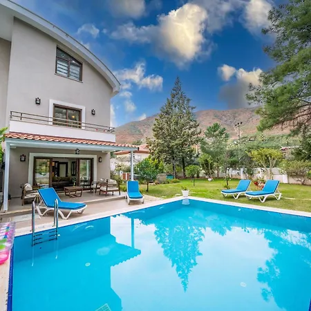 빌라 Floransa Icmeler