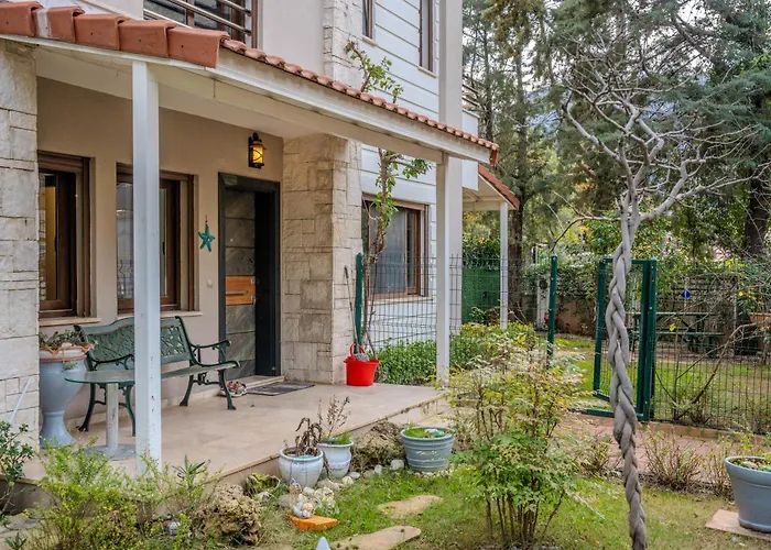 Floransa Icmeler فيلة *