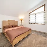 Floransa Icmeler Villa *